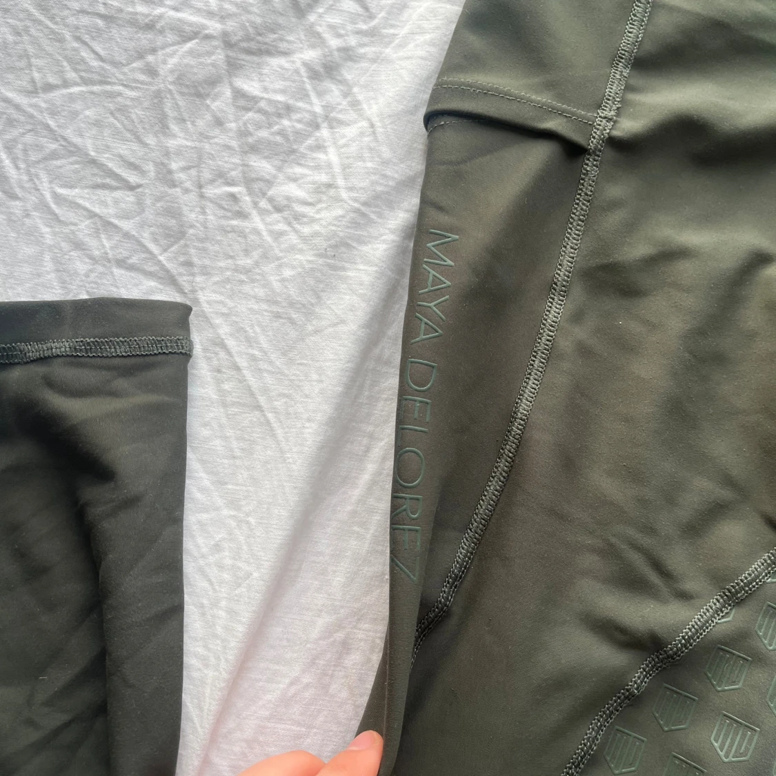 Mörkgröna ridbyxor från Maya Delorez - 2