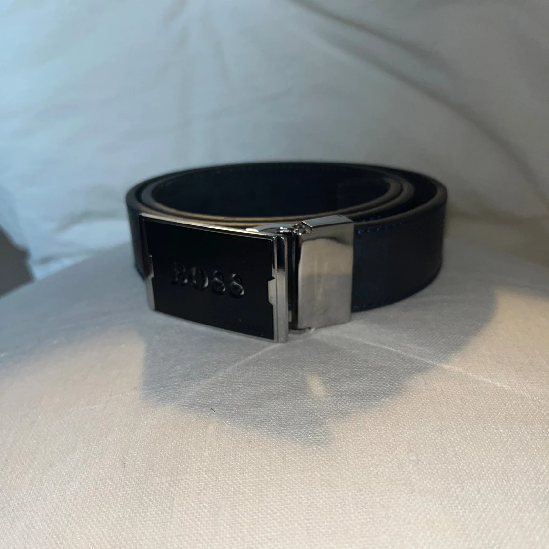 Svart skärp från Hugo Boss i skinn - 2