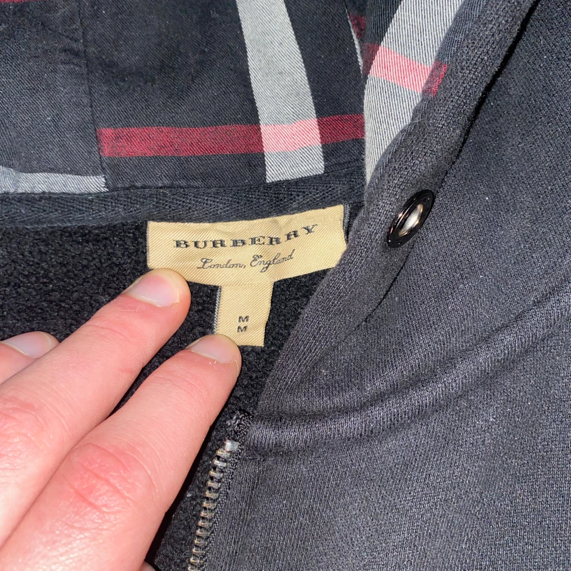 Svart zip-hoodie från Burberry  - 2