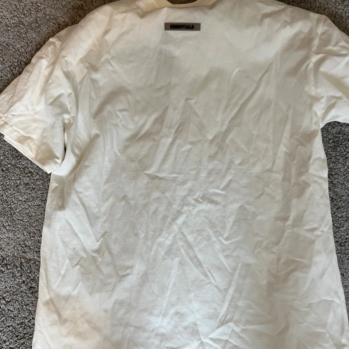 Vit Essentials t-shirt med tryck - 1