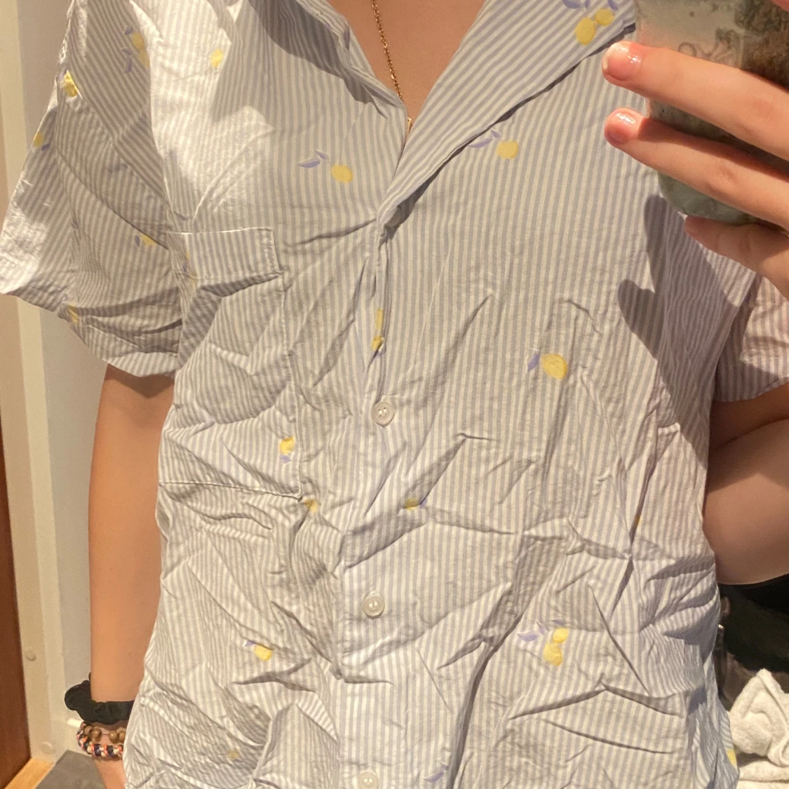 randiga pyjamas med citroner - 1