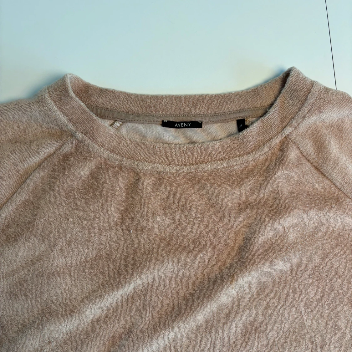 Beige frotté t-shirt från Aveny - 1