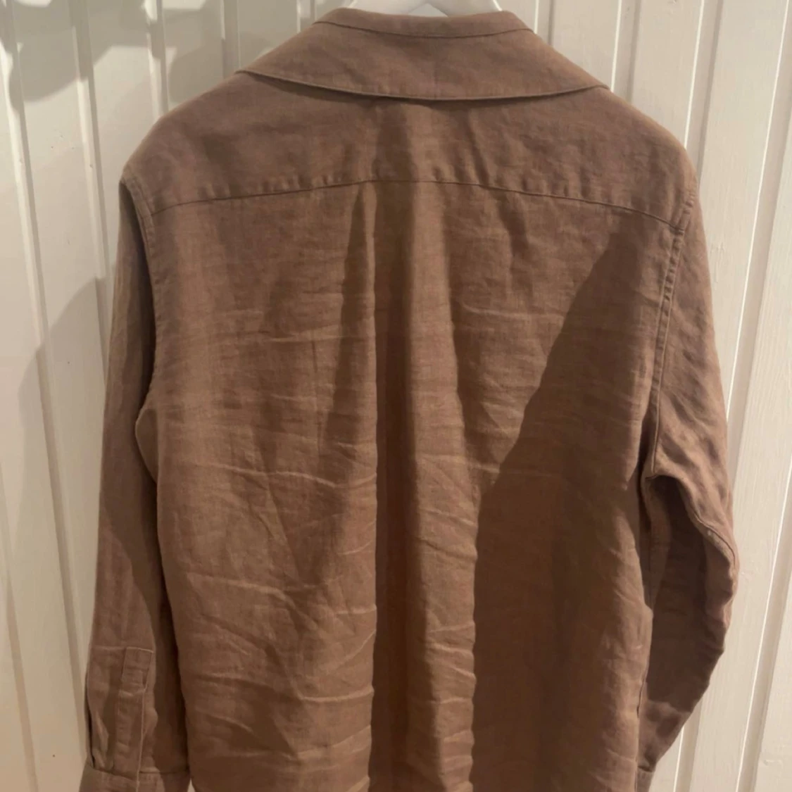 Brun overshirt i linne från Massimo Dutti - 2