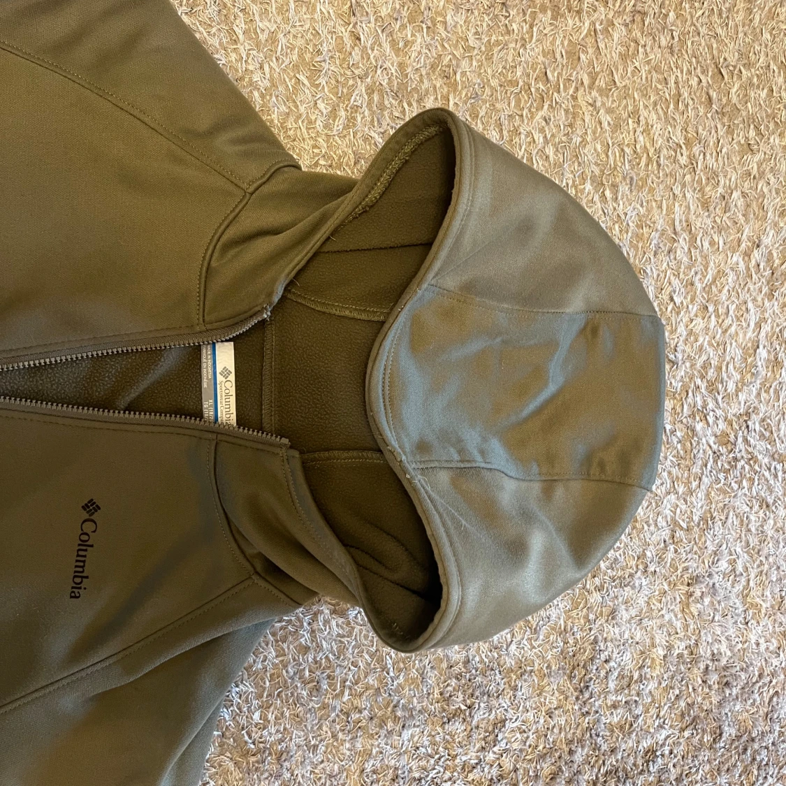 Olivgrön hoodie från Columbia - 2