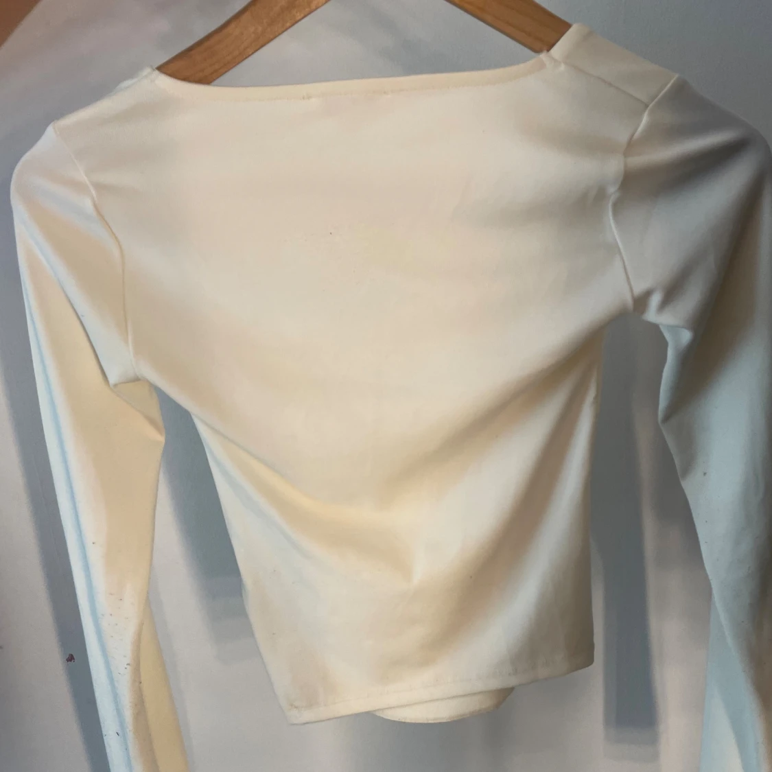 Vit långärmad topp från Amisu - 1