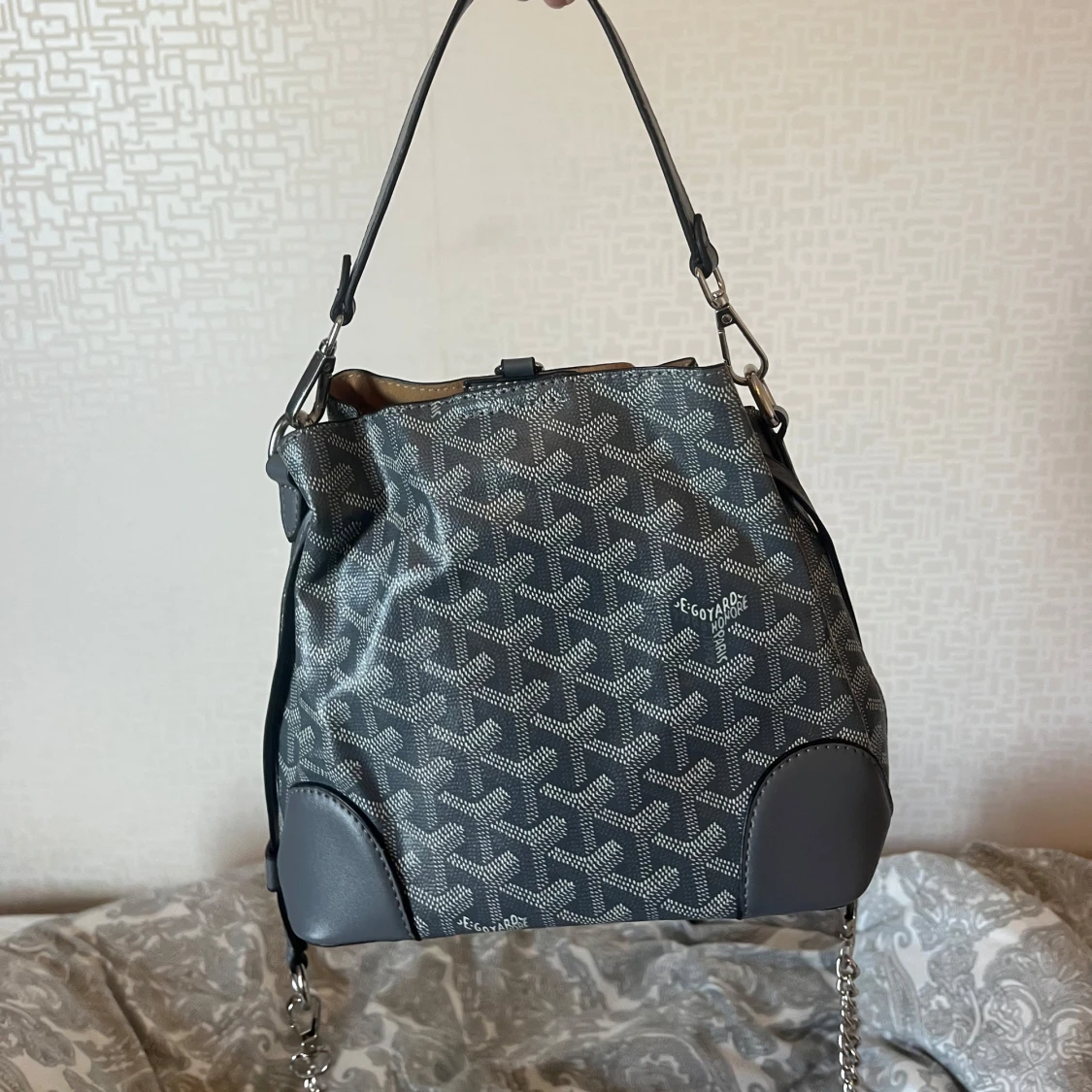 Grå shoppingväska - 1