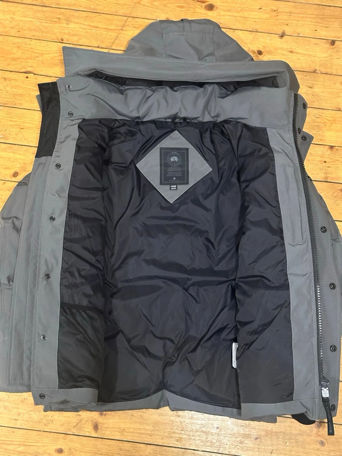 Mörkgrå dunjacka från Canada Goose - 3