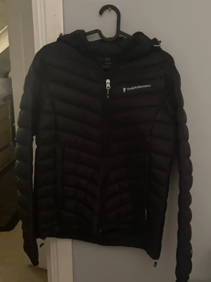 Peak Performance Jacka - Säljer en Peak Performance jacka i storlek M❣️