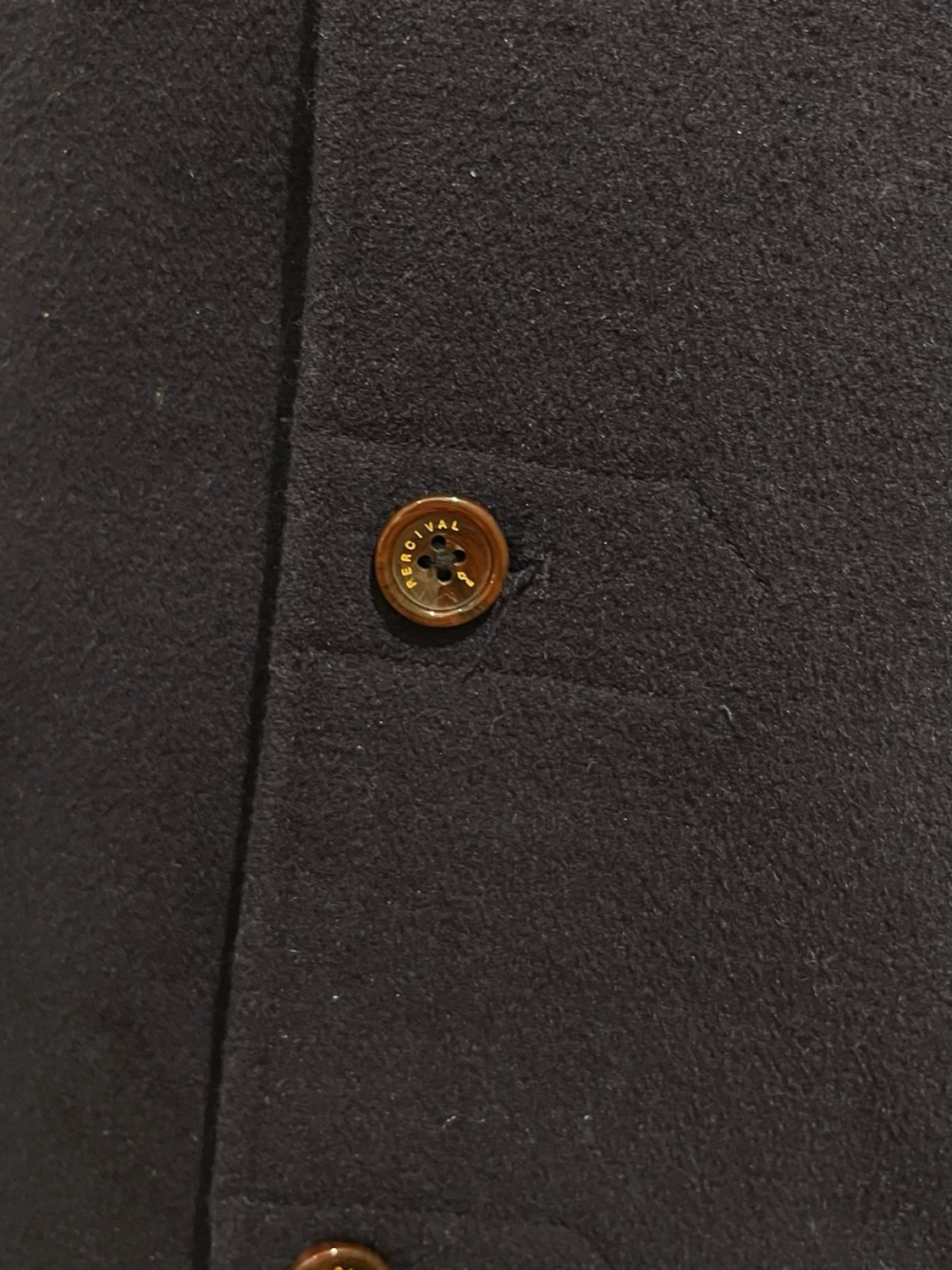 Mörkblå rock från Percival - 1