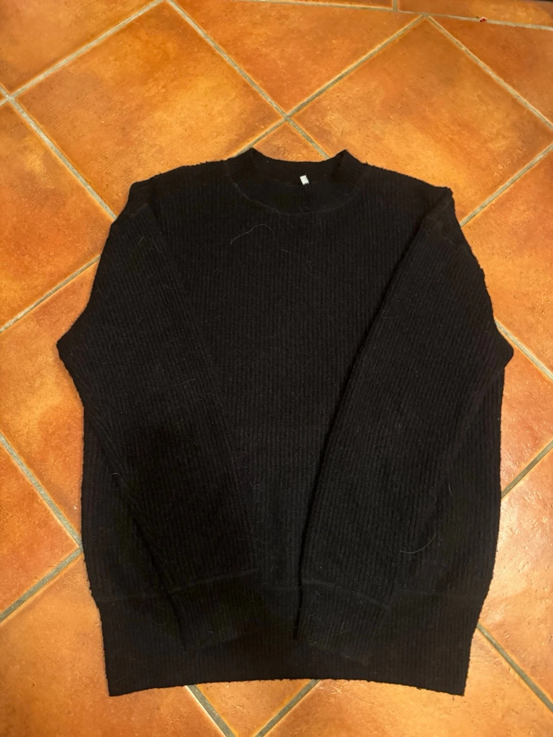 Weekday stickat tröja oversized / loose fit