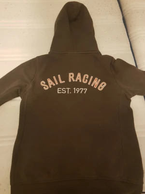 Sail Racing Tröja - Super skin och snygg