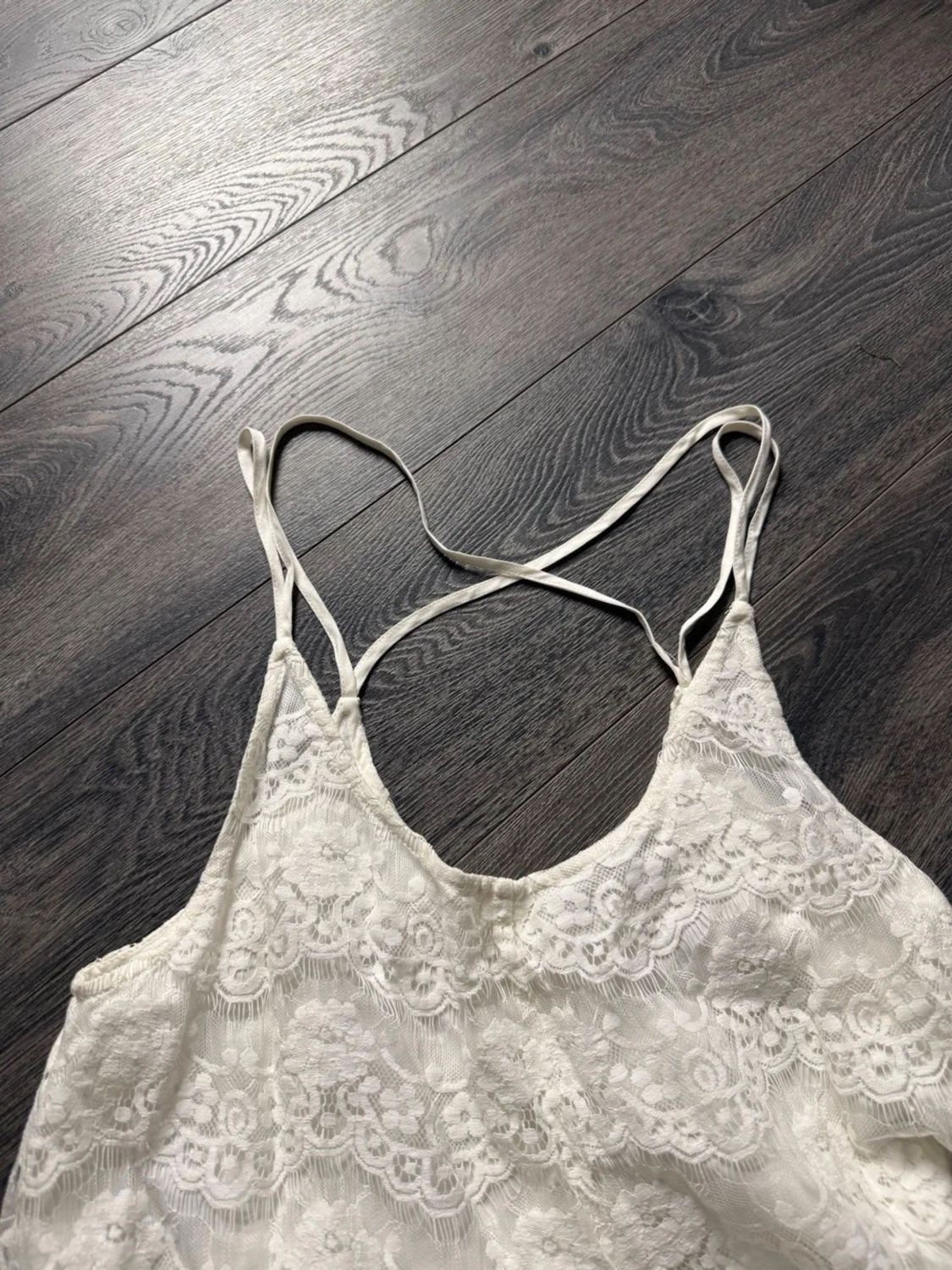 Vit spetsklänning med tunna band - 2