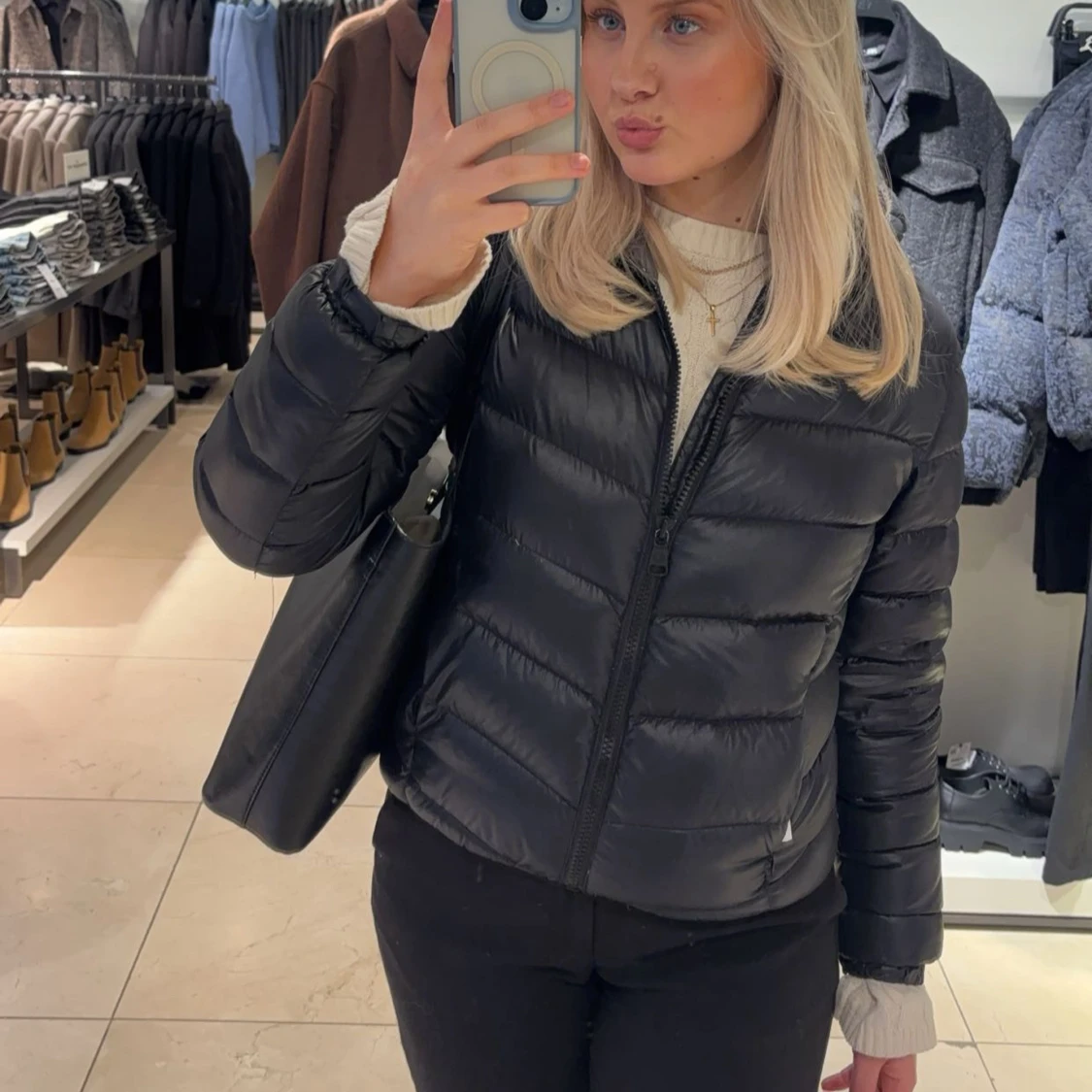 Supervarm pufferjacka från Colmar