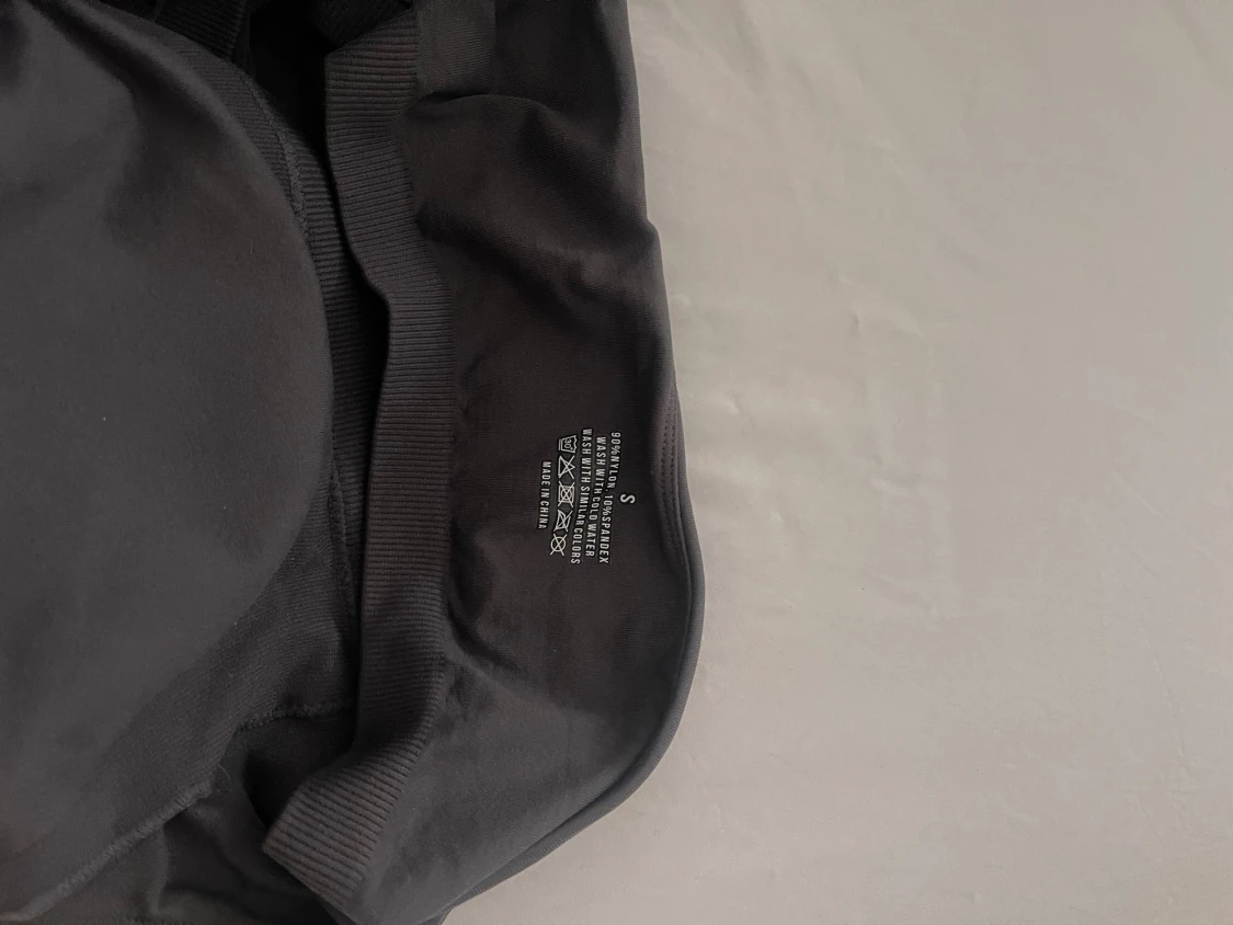 Svart linnetopp från GTECH - 1