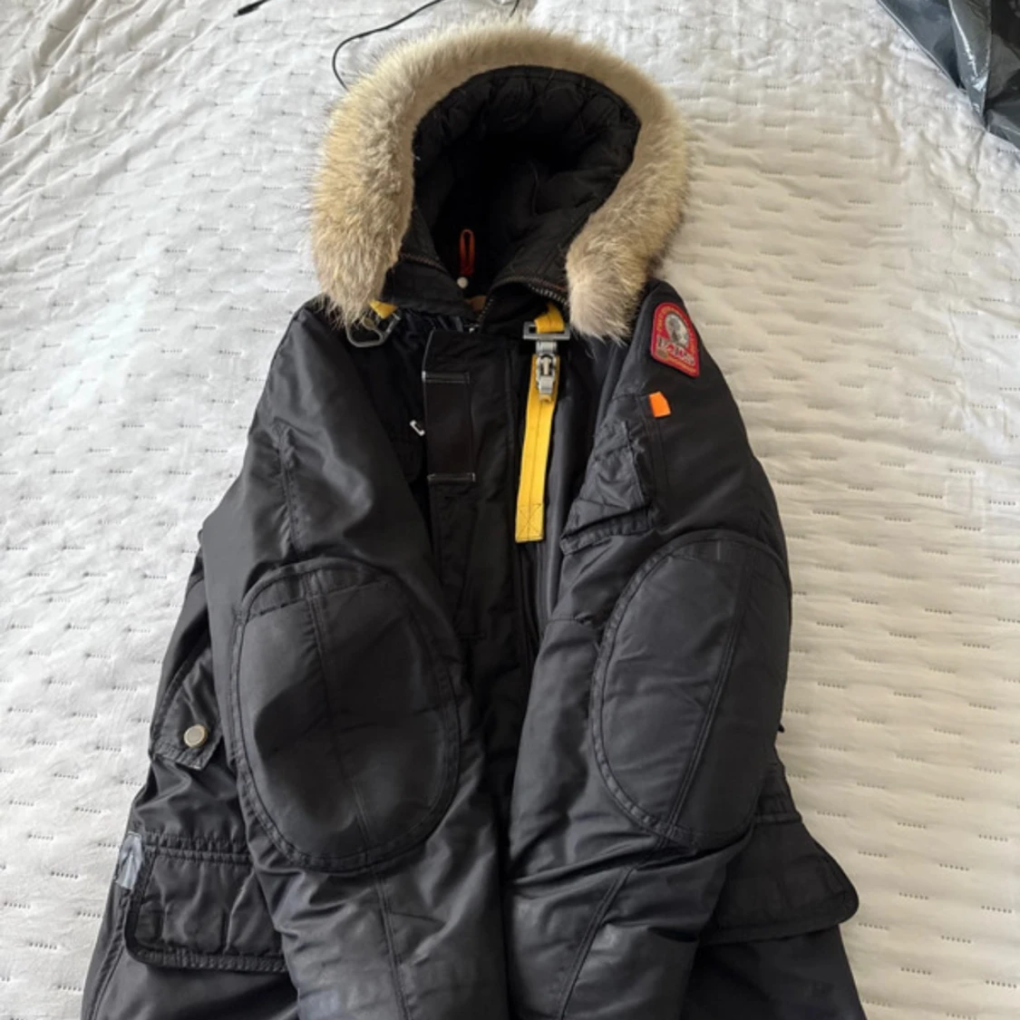 Svart Parajumpers parkas med päls - 3