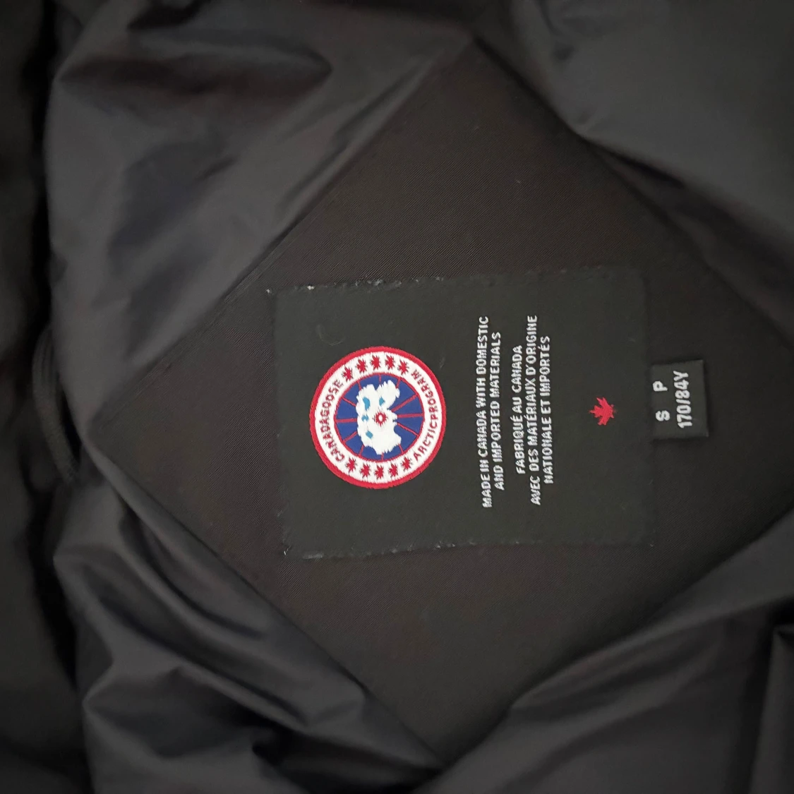 Svart pufferjacka från Canada Goose - 3
