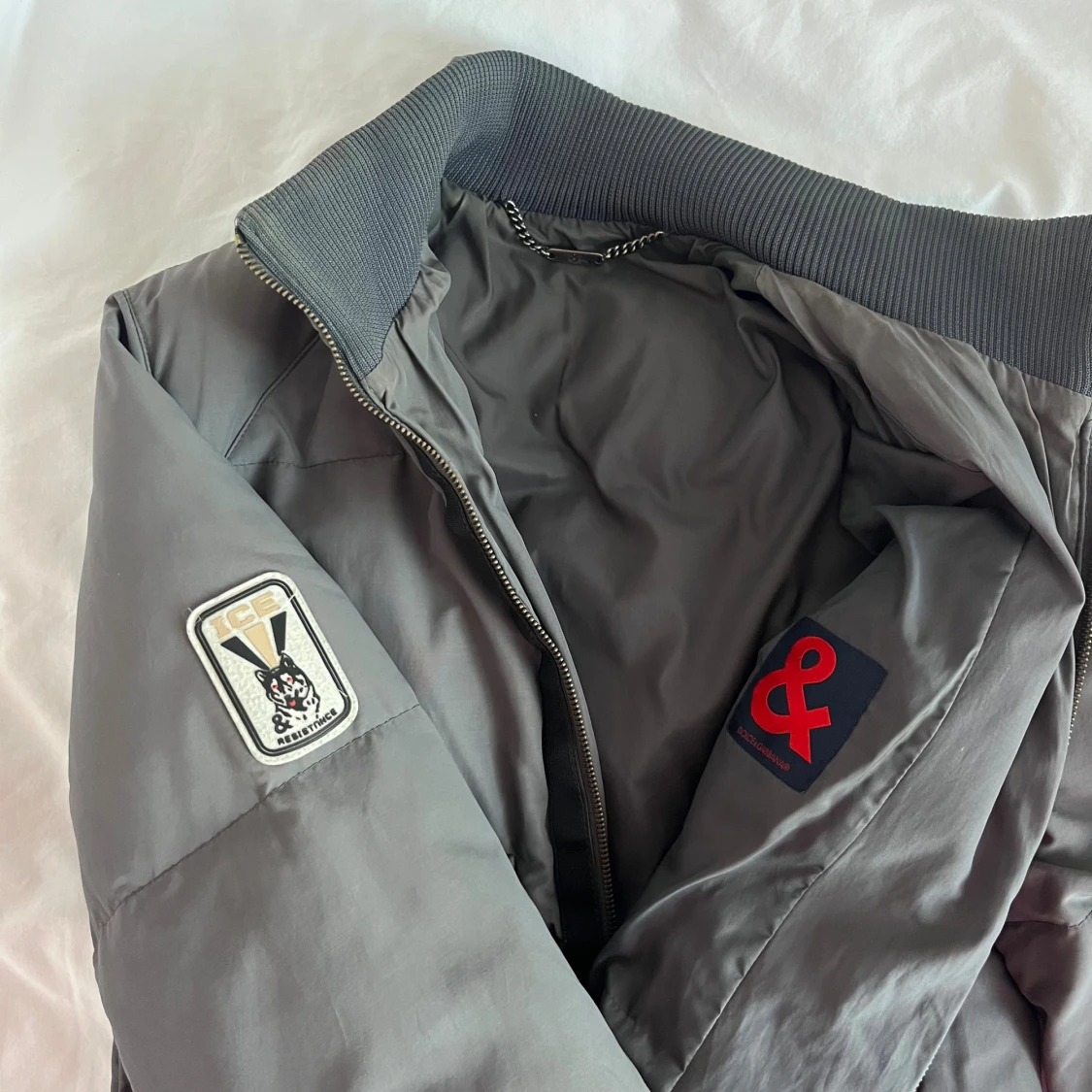 Grå bomberjacka från Dolce & Gabbana - 2