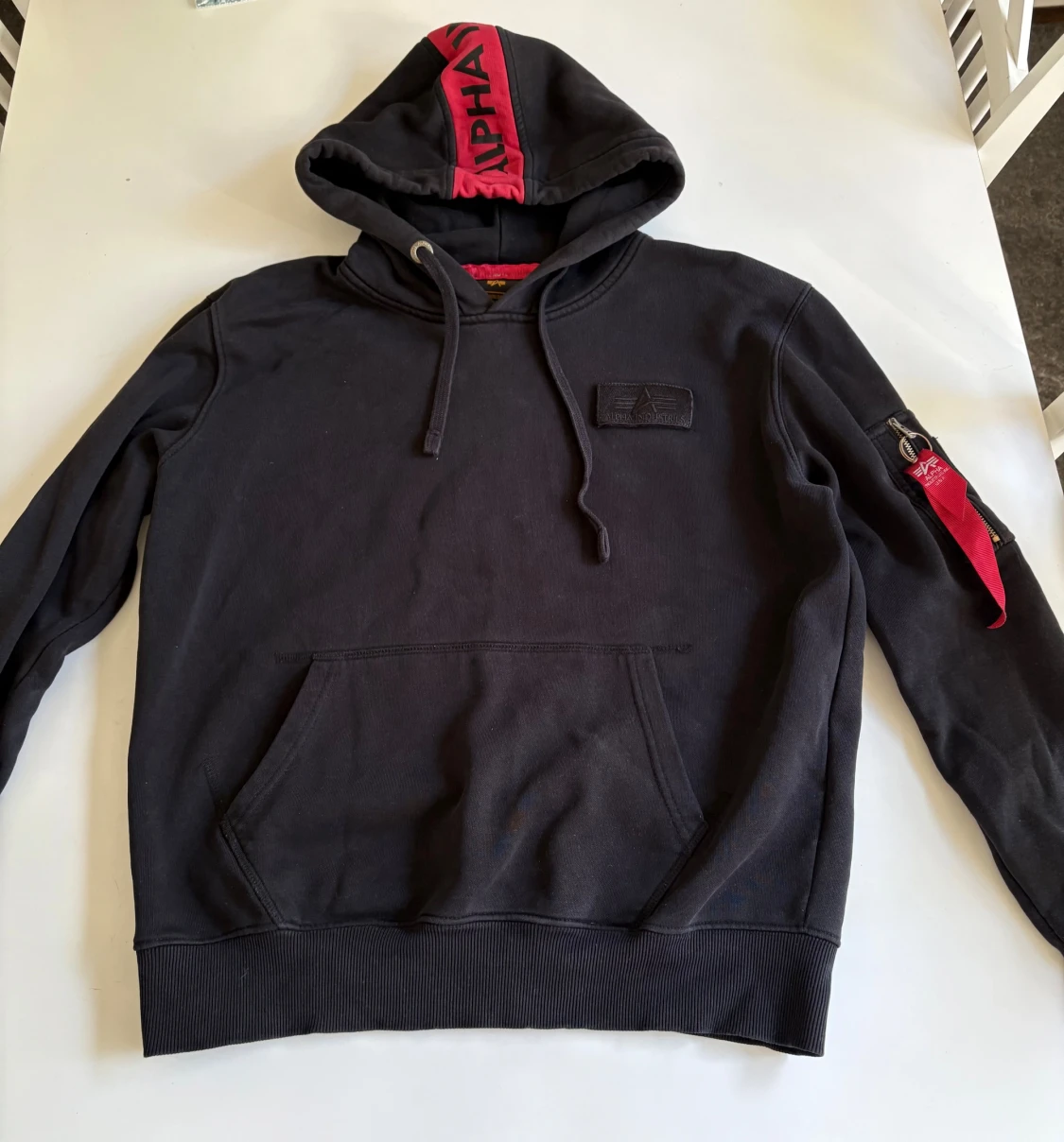 Alpha Industries strl.M