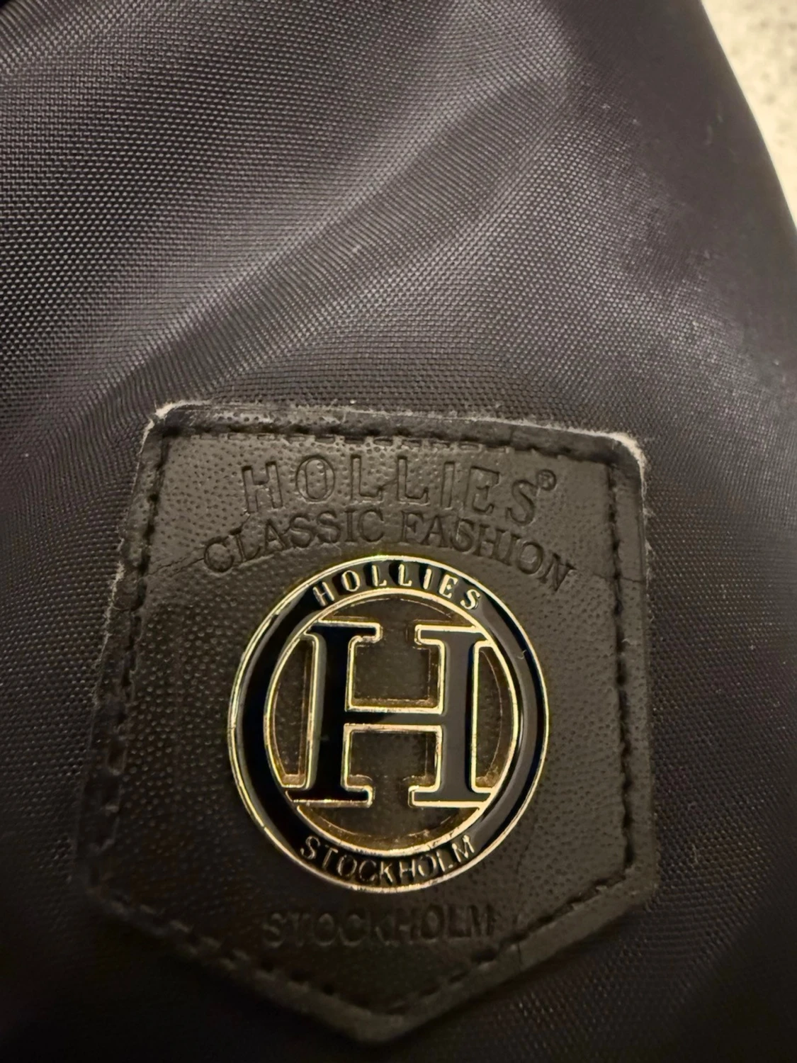 Svart parkajacka med päls från Hollies - 5