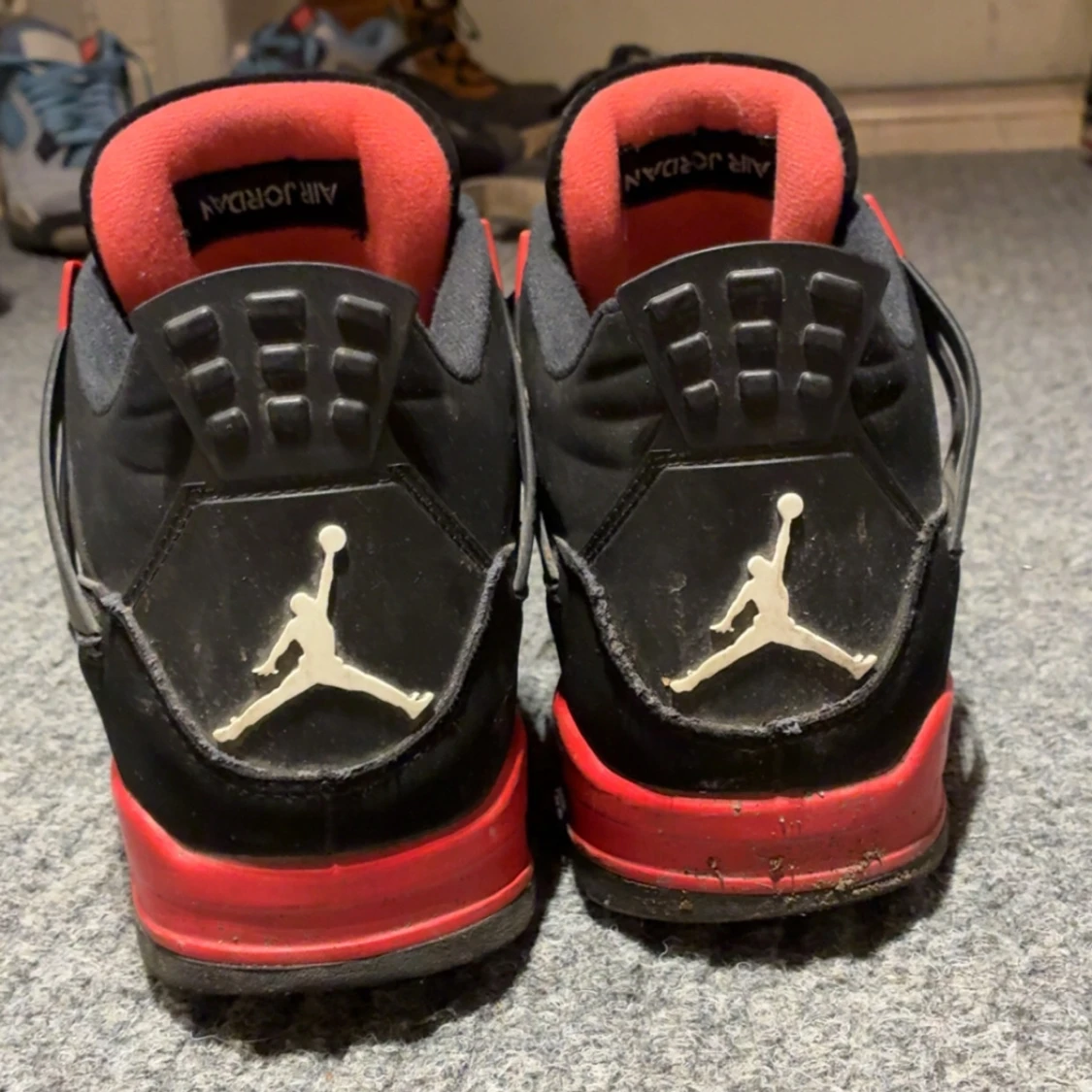 Jordan 4 Red Thunder  - 2