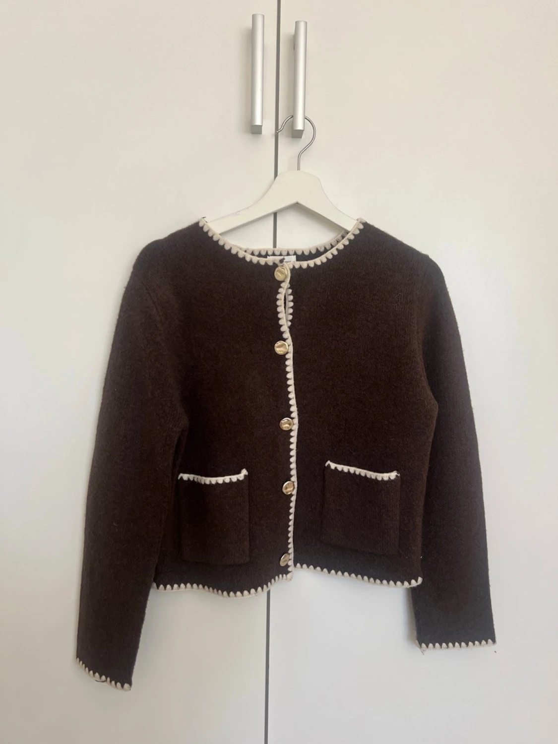 Unik kofta med zig zag detaljer  - 2