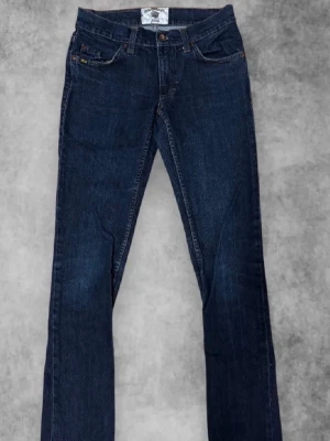 Tiger of sweden jeans - Ett par as goa jeans från tiger of sweden. Väldigt bra skick och väldigt snygg färg. W28 L32. 