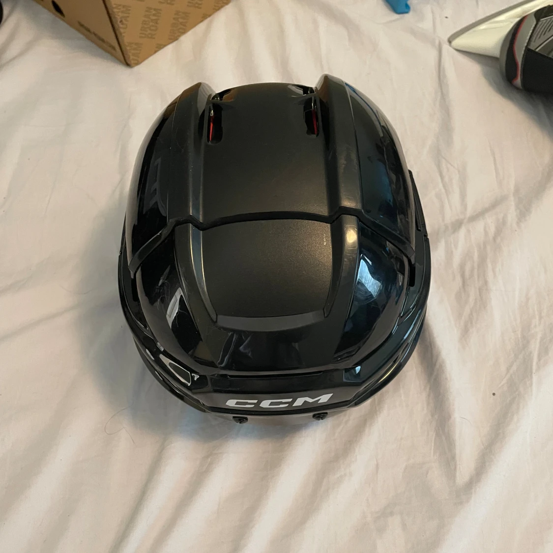 Bauer skridskor & CCM hockeyhjälm med SkatePro väska - 1