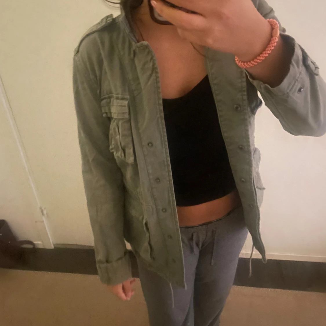 Grön kappa/jacka från monki 