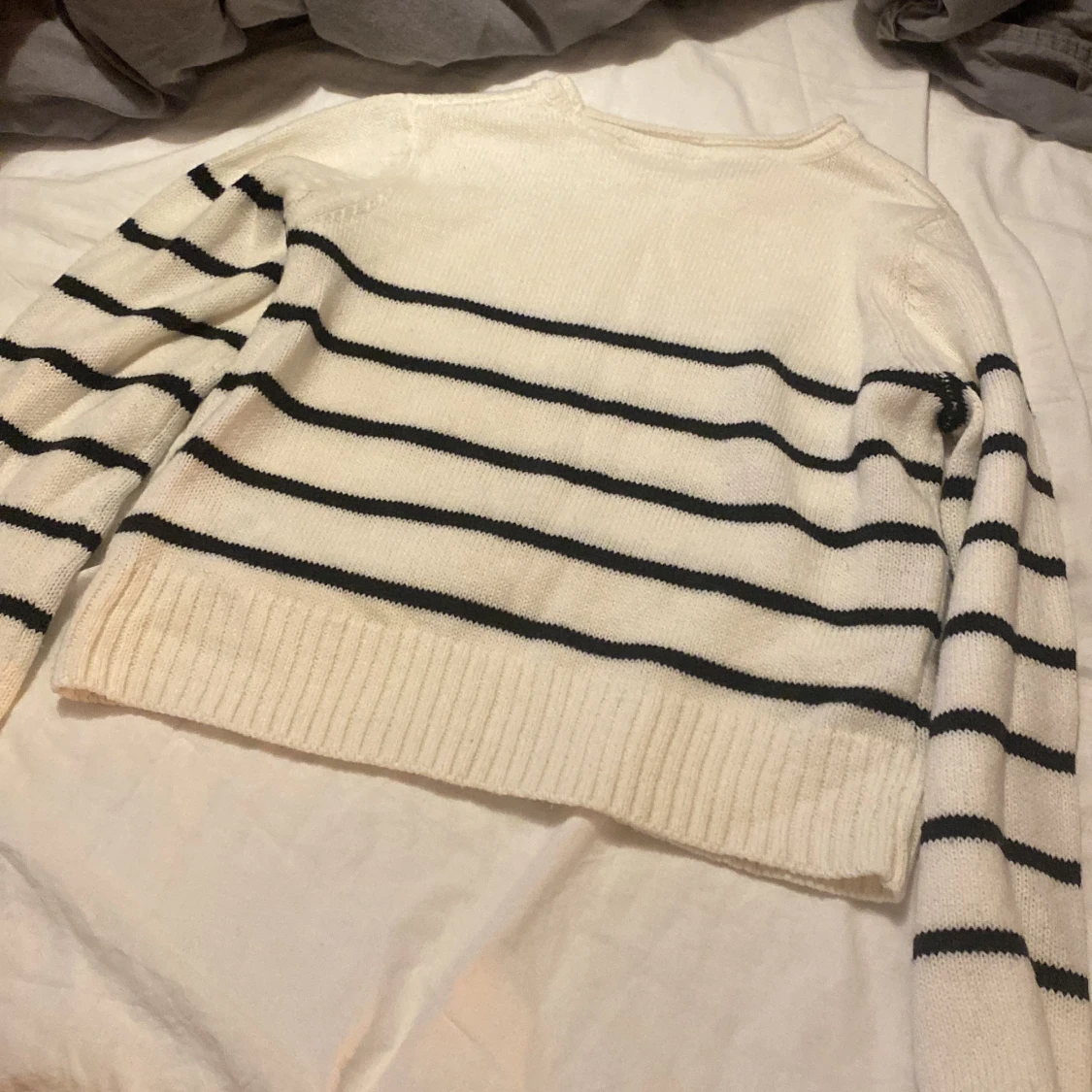 Vit croppad randig tröja H&M - 1