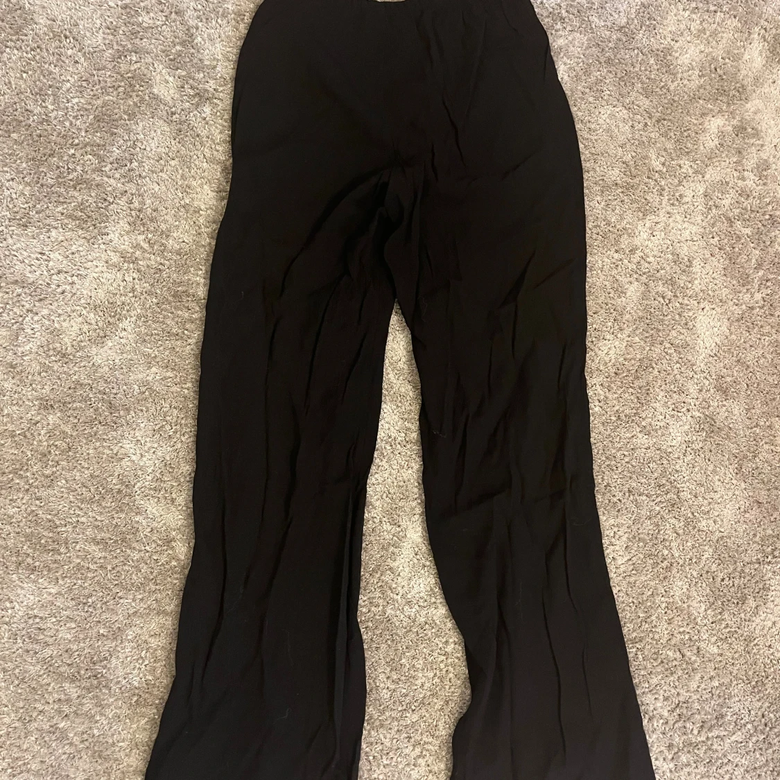 Svarta linnebyxor från Zara - 1