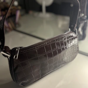 Stilren väska - Jätte fin väska som jag tyvärr aldrig använt. Som ny! Frakt tillkommer 🫶🏼