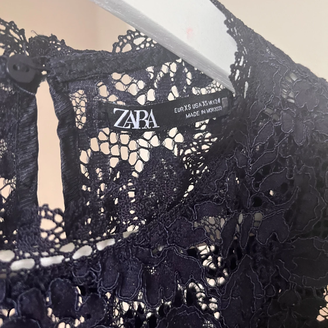 Broderad topp zara - 2