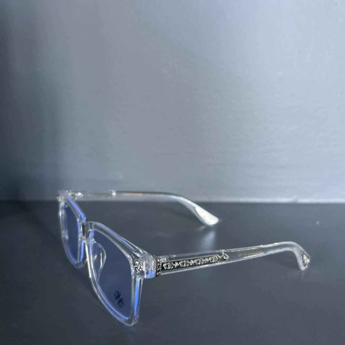 Transparenta glasögon från Chrome Hearts - 1