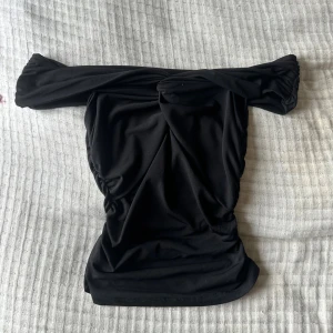 Fest topp - Endast använd en gång💗