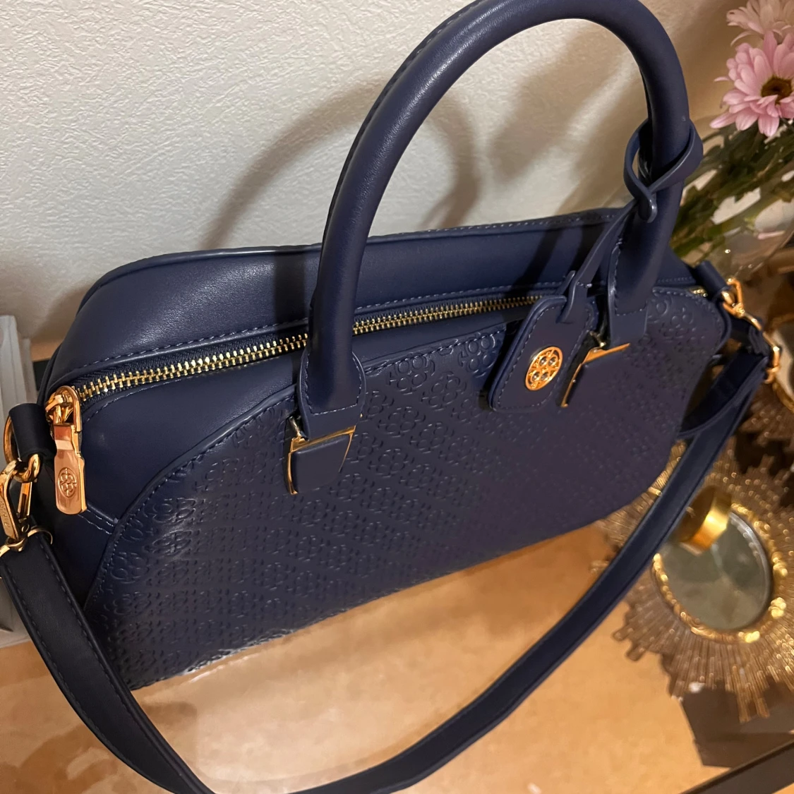 Mörkblå handväska från dejavu  - 1