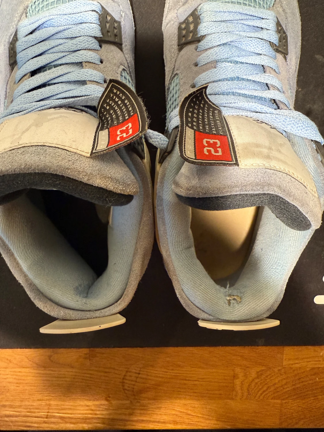 Nike Air Jordan 4 University Blue - 2