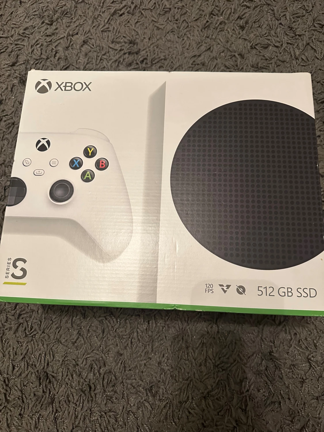 Xbox Series S med två kontroller - 5