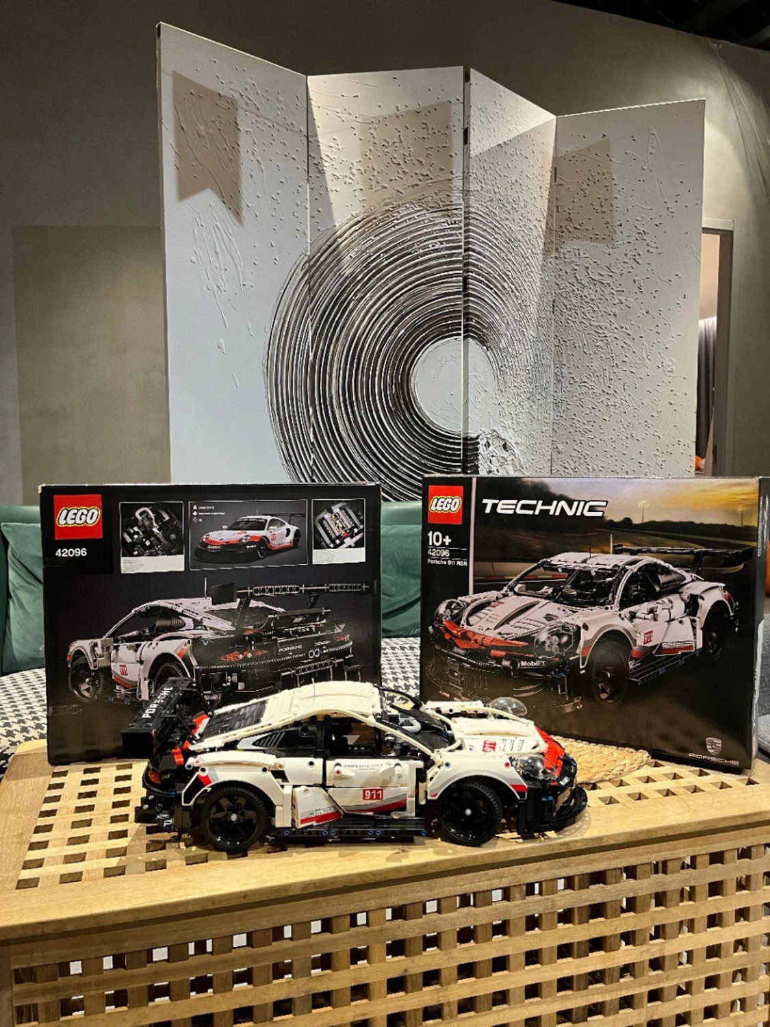 LEGO Technic 42096 Porsche 911 RSR - 2