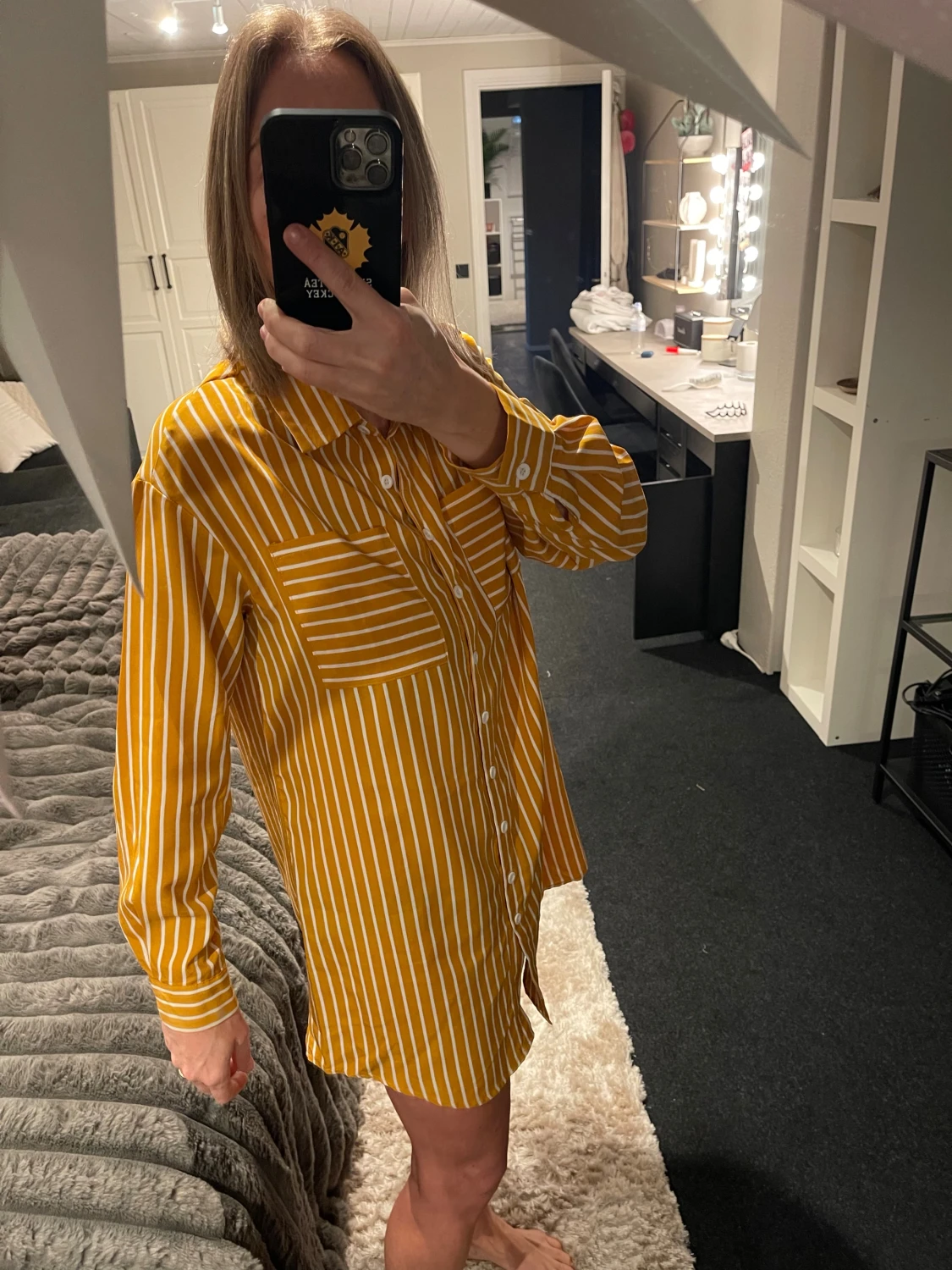 Gulvit randig skjortklänning M - 1