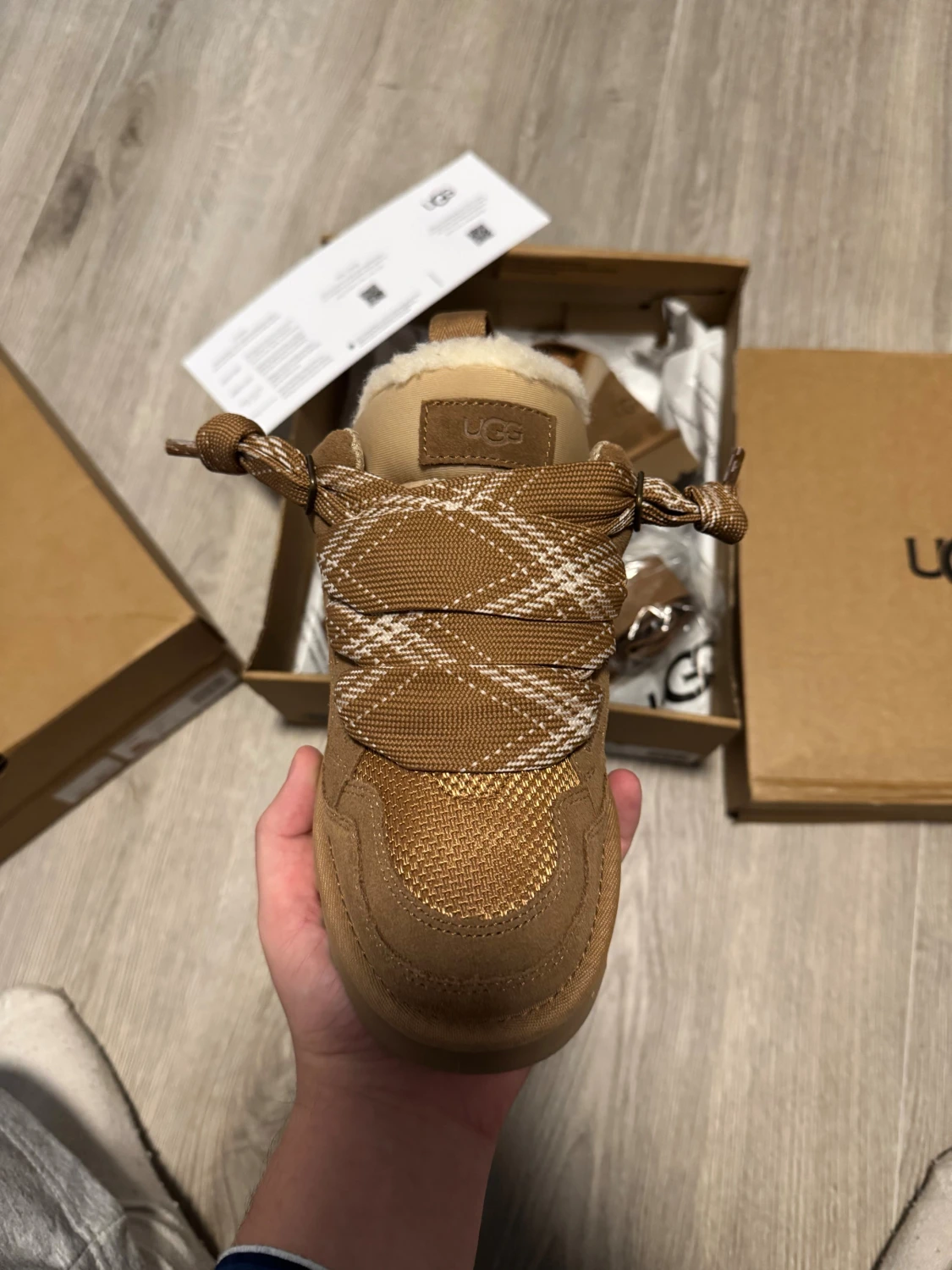 UGG LOWMEL / Chestnut - 3