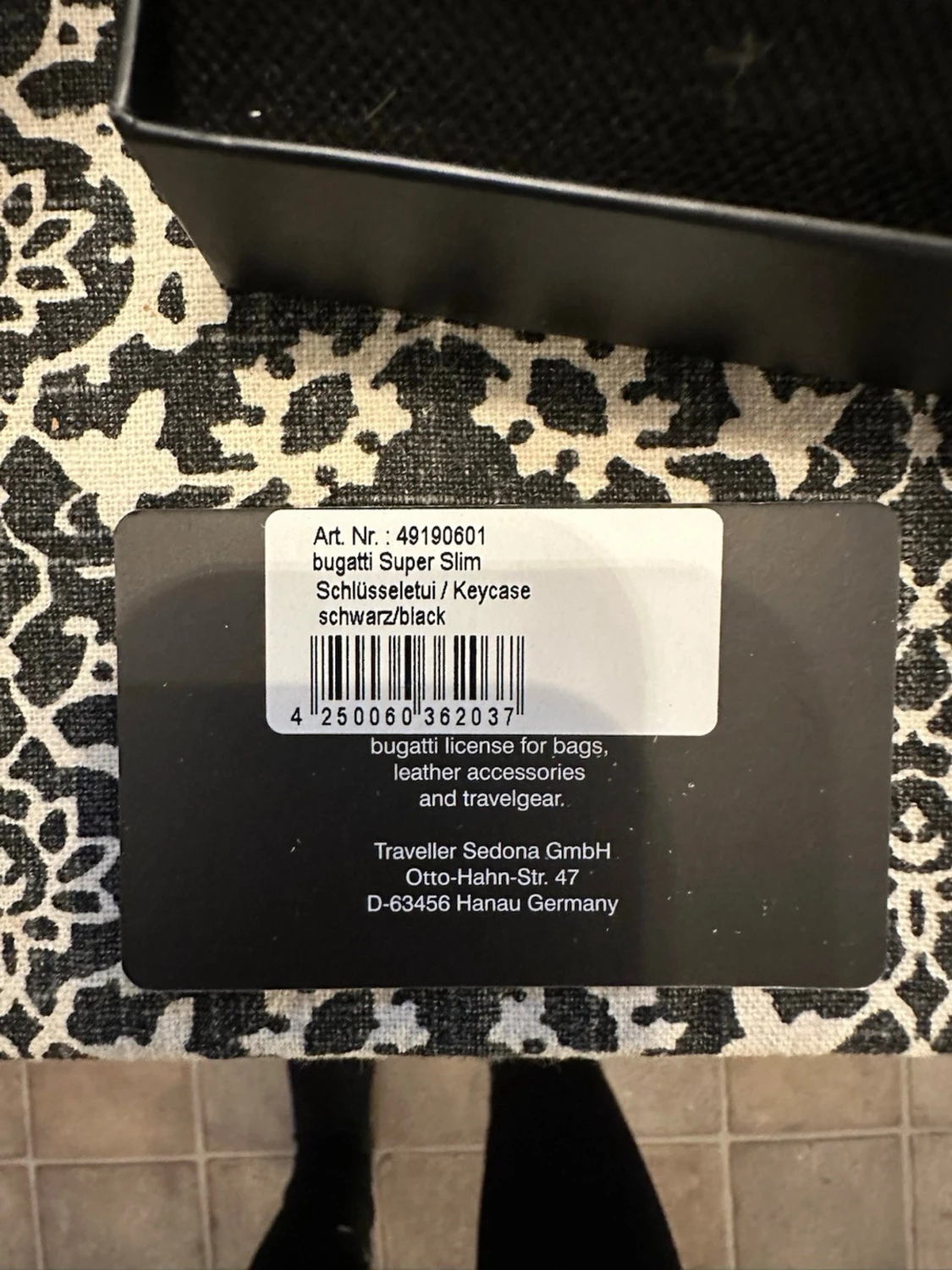 Svart plånbok från Bugatti i skinn - 4