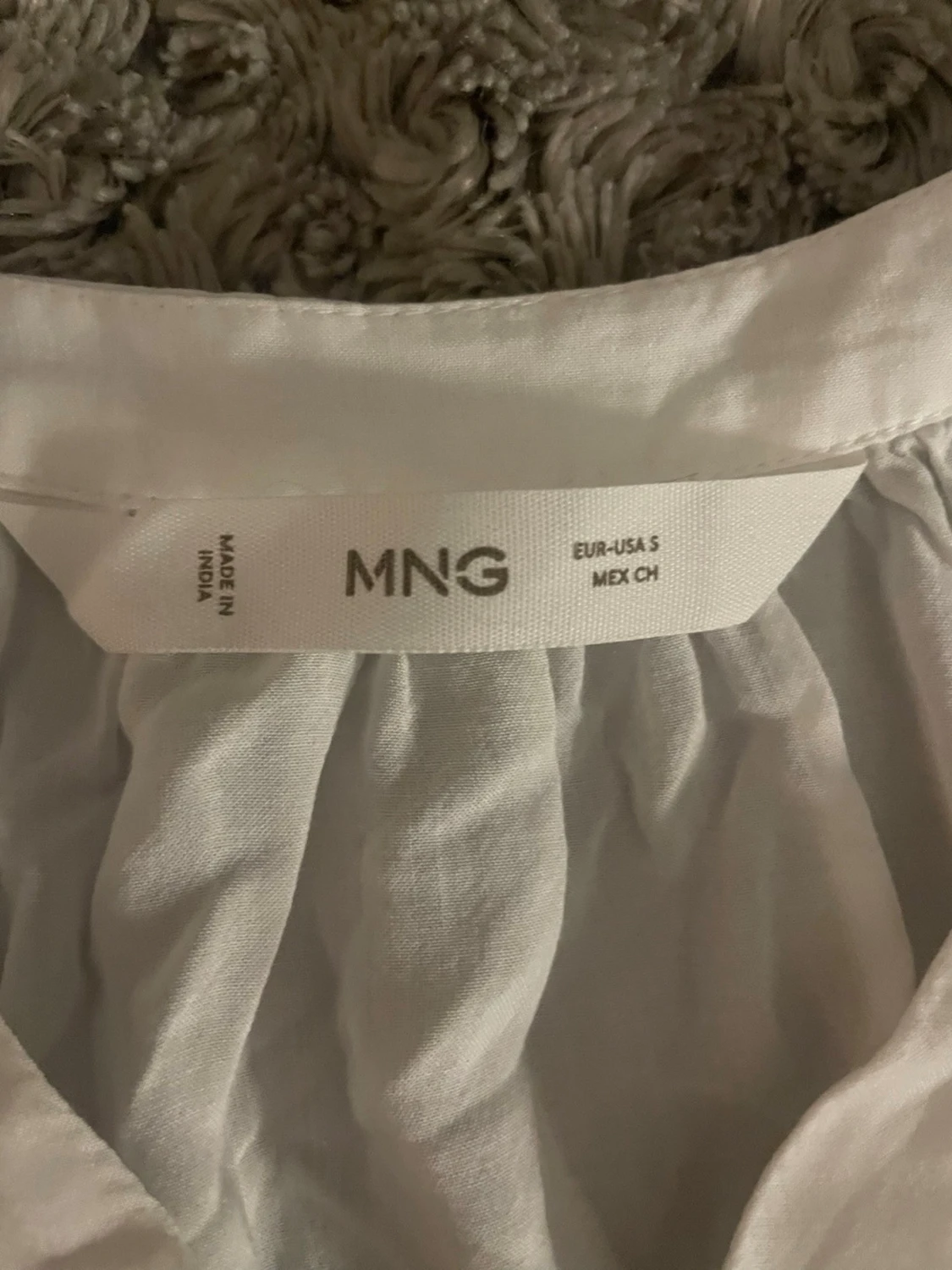 Vit blus från Mango- stl S - 2