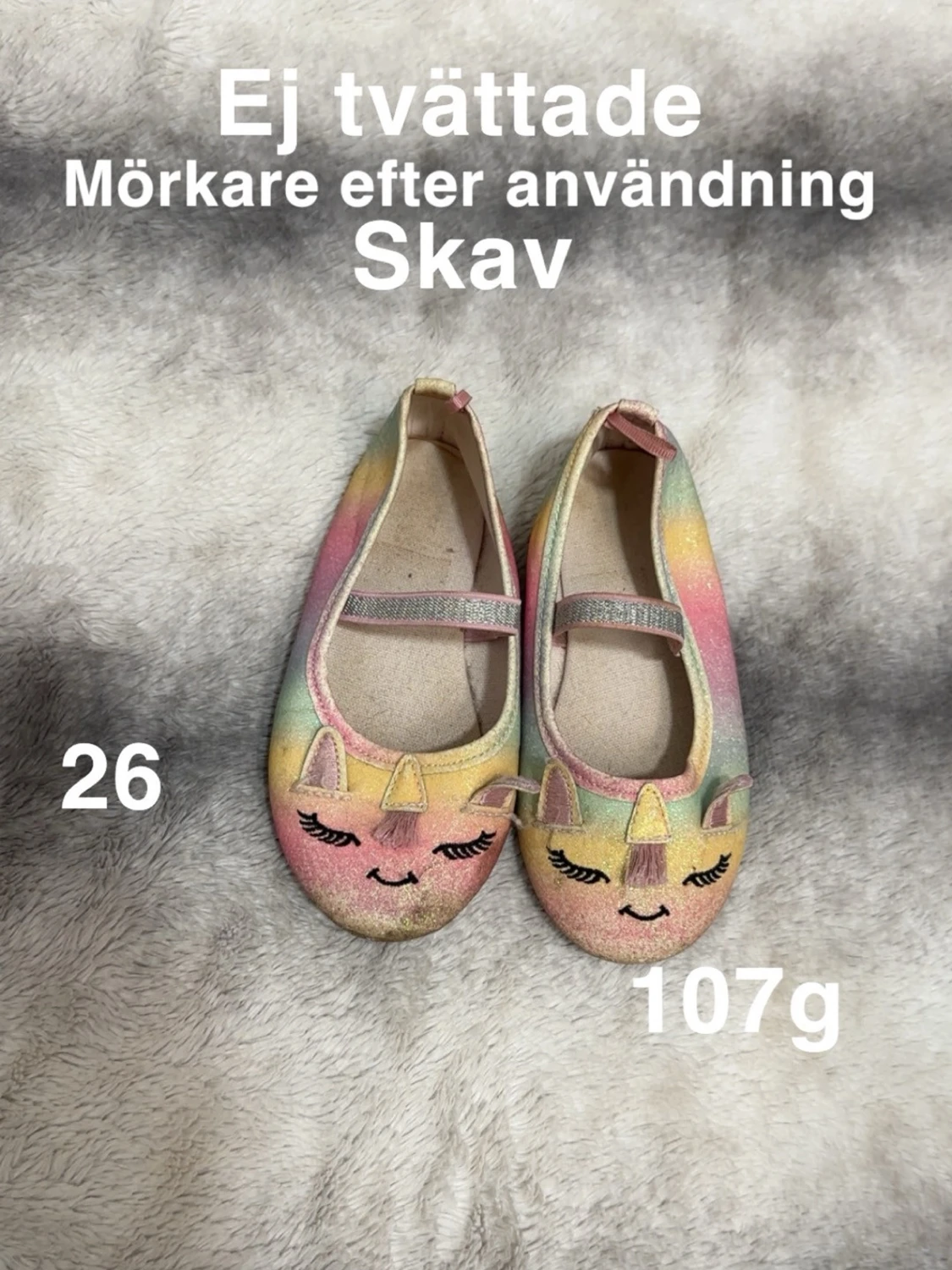 Färgglada ballerinaskor med enhörningsmotiv