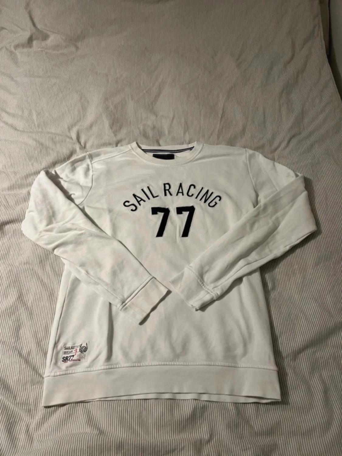 Vit Sail Racing sweatshirt med tryck