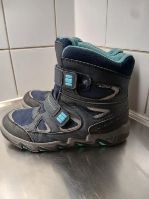 Vinterkängor från Hi-Tec. Strl.37 - Vinterkängor från Hi-Tec . Storlek 37