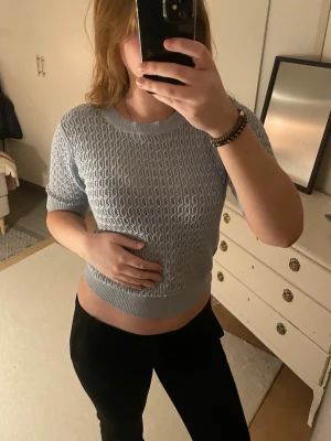 Blå stickad topp, S - Super söt ljusblå stickad topp från lager 157, perfekt till våren! 🩵🩵 nytt skick!