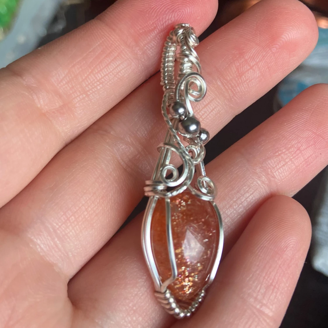 Silverberlock med droppformad sunstone - 2