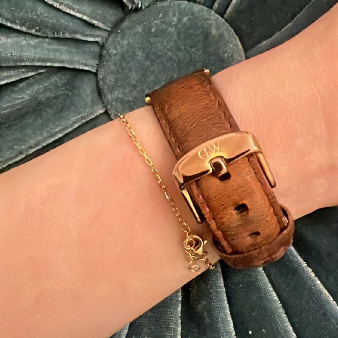 Daniel Wellington klocka med brun läderrem - 2
