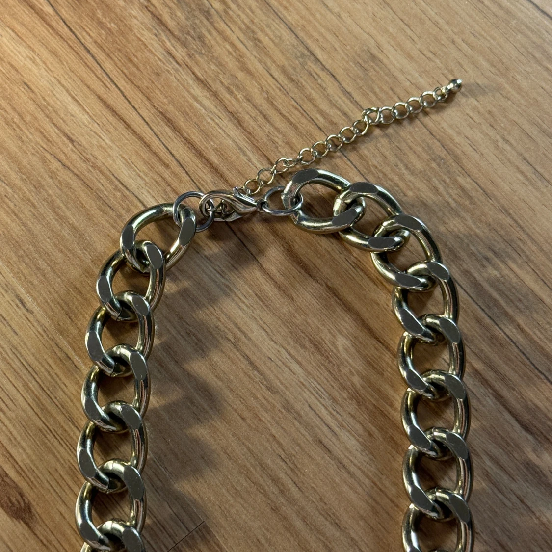 Chunky guldfärgat halsband från H&M - 2