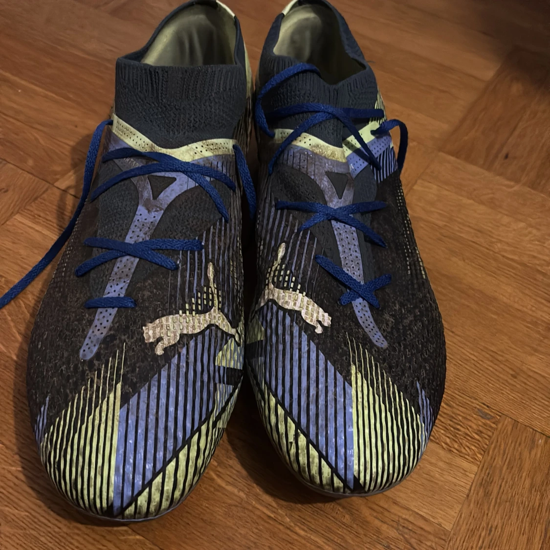 Puma fotbollsskor blå/grön mönstrade - 1